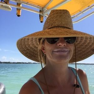 Meet your Posher, Heidi